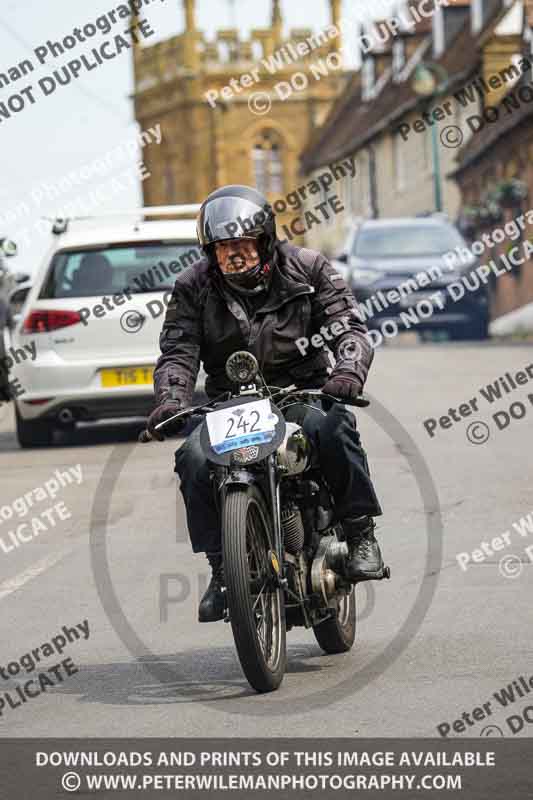 Vintage motorcycle club;eventdigitalimages;no limits trackdays;peter wileman photography;vintage motocycles;vmcc banbury run photographs